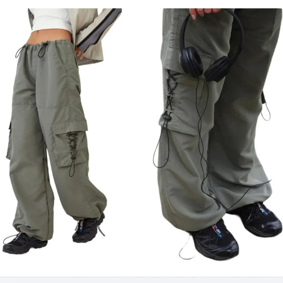 Motel Rocks Pants - MOTEL Fabio Wide Leg Cargo Trousers in Grey size small